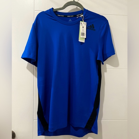 Adidas AM Tee Men’a in Size Medium - Picture 1 of 2